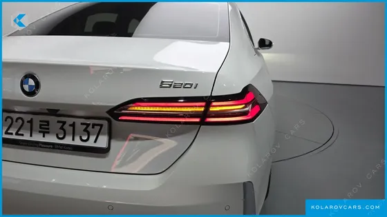 BMW 5 SERIES 520I