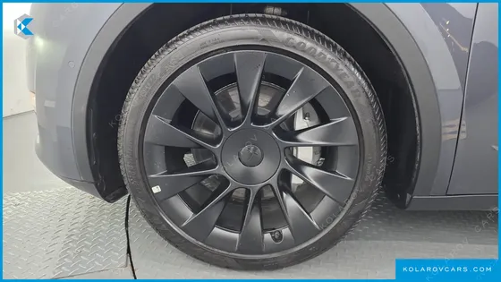 TESLA MODEL Y LONG RANGE AWD