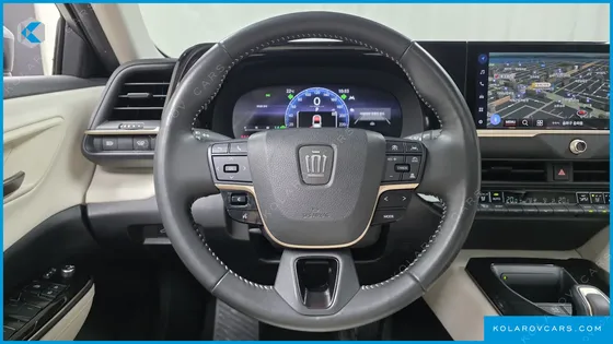TOYOTA CROWN 2.5 4WD HYBRID