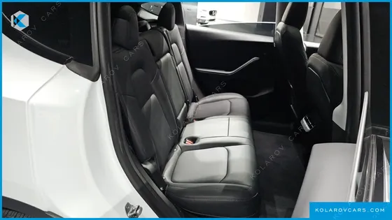TESLA MODEL Y RWD