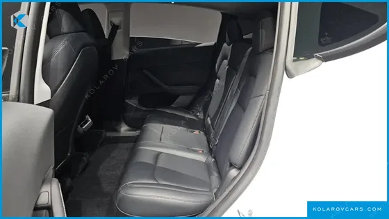 TESLA MODEL Y RWD