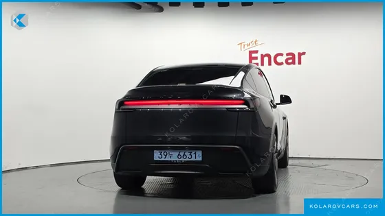 TESLA MODEL Y RWD