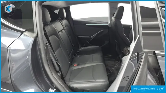 TESLA MODEL Y RWD