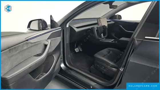 TESLA MODEL Y LONG RANGE AWD