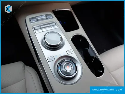 GENESIS GV70 2.5T GASOLINE 2WD