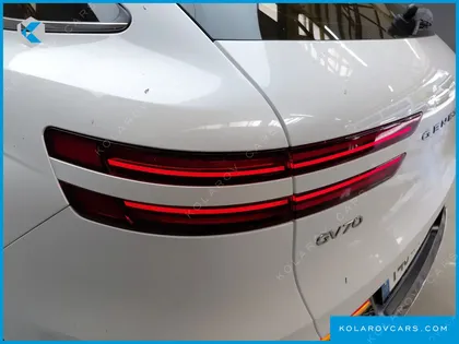 GENESIS GV70 2.5T GASOLINE 2WD