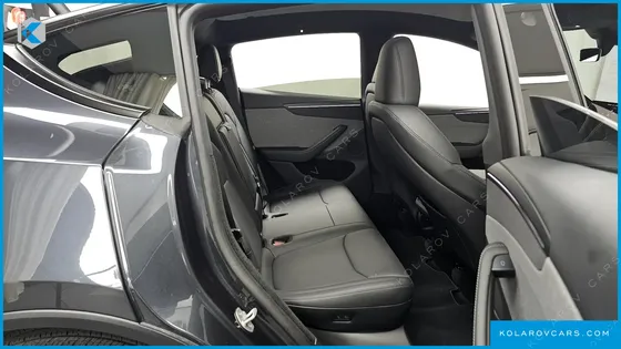 TESLA MODEL Y PREMIUM RWD