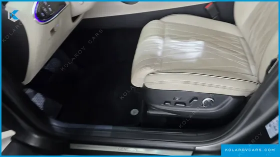 GENESIS GV70 2.5T GASOLINE 2WD