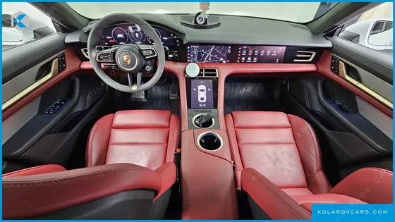 PORSCHE TAYCAN GTS