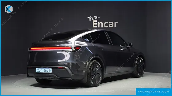 TESLA MODEL Y RWD