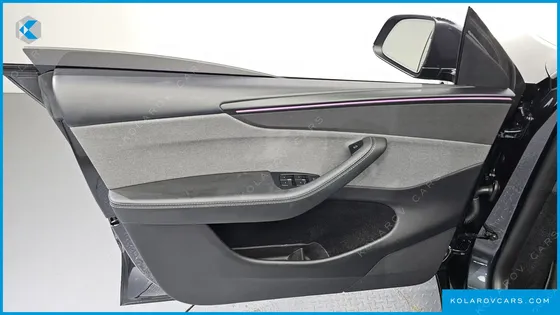 TESLA MODEL Y RWD