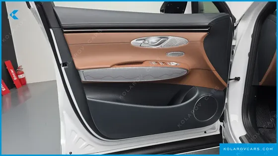 GENESIS GV70 2.5T GASOLINE 2WD