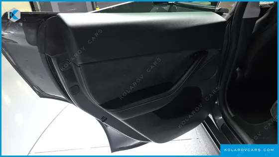 TESLA MODEL Y RWD