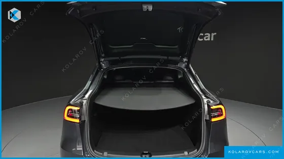 TESLA MODEL Y RWD