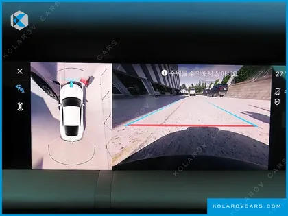 PORSCHE TAYCAN BASE