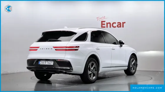GENESIS GV70 2.5T GASOLINE 2WD