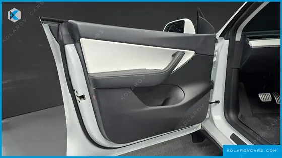 TESLA MODEL Y PERFORMANCE AWD