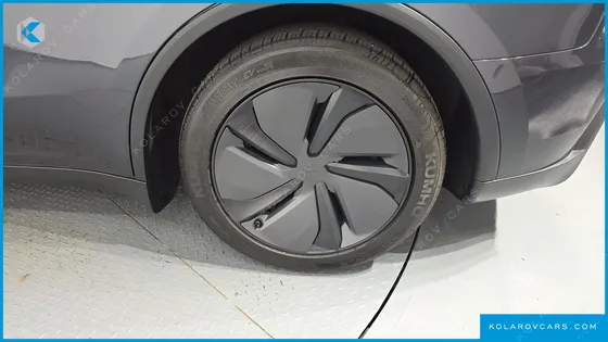 TESLA MODEL Y RWD