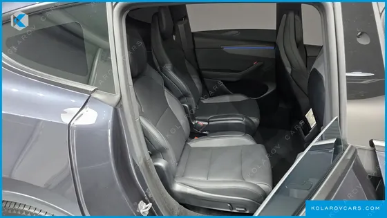 TESLA MODEL Y L LONG RANGE AWD