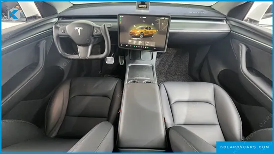 TESLA MODEL Y RWD