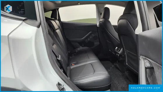 TESLA MODEL Y RWD