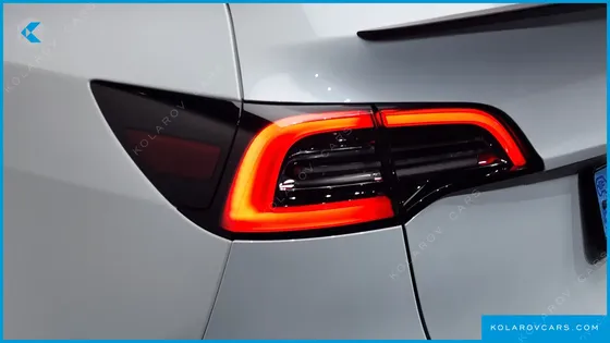 TESLA MODEL Y RWD