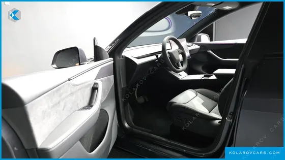 TESLA MODEL Y L LONG RANGE AWD