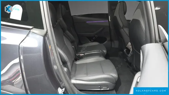 TESLA MODEL Y L LONG RANGE AWD