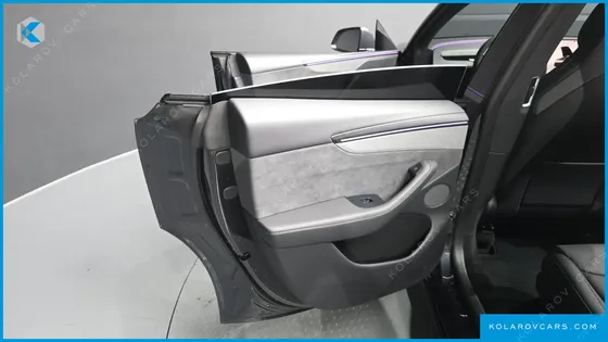 TESLA MODEL Y L LONG RANGE AWD