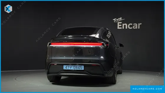 TESLA MODEL Y L LONG RANGE AWD
