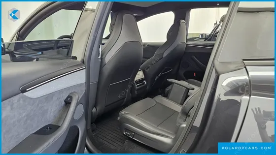 TESLA MODEL Y L LONG RANGE AWD