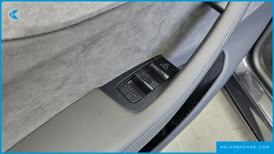 TESLA MODEL Y L LONG RANGE AWD