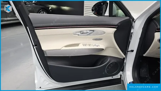 GENESIS GV70 2.5T GASOLINE 2WD