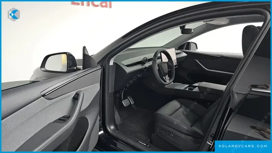 TESLA MODEL Y RWD