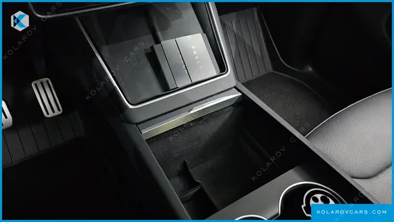 TESLA MODEL Y RWD