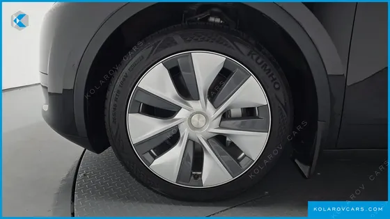 TESLA MODEL Y RWD