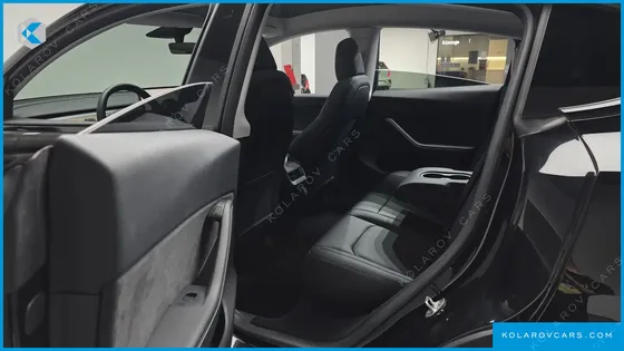 TESLA MODEL Y RWD