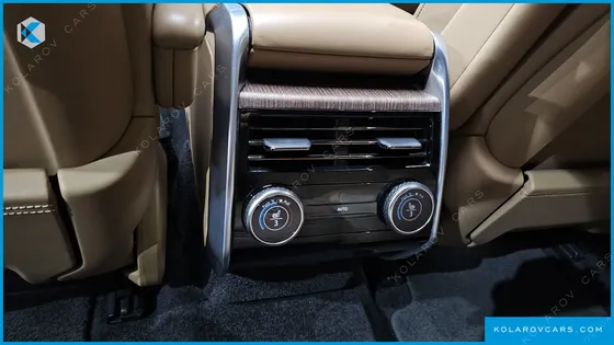 LAND ROVER RANGE ROVER P530 AUTOBIOGRAPHY