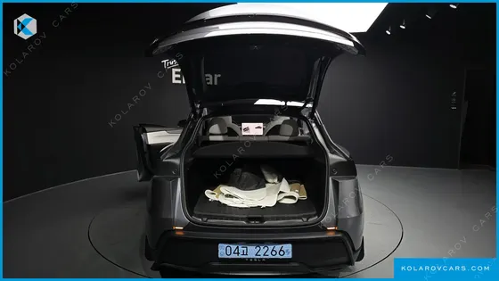 TESLA MODEL Y LONG RANGE AWD