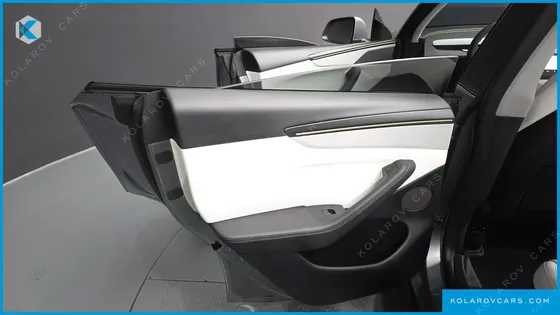 TESLA MODEL Y LONG RANGE AWD