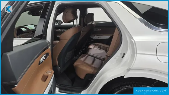 GENESIS GV70 2.5T GASOLINE 2WD