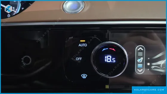 GENESIS GV70 2.5T GASOLINE 2WD