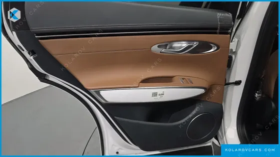 GENESIS GV70 2.5T GASOLINE 2WD
