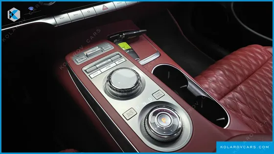 GENESIS GV70 2.5T GASOLINE AWD
