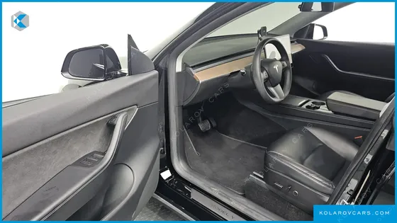TESLA MODEL Y LONG RANGE AWD