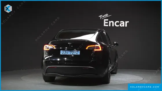 TESLA MODEL Y RWD
