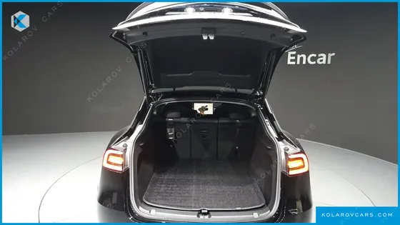 TESLA MODEL Y PERFORMANCE AWD