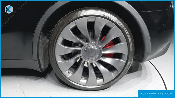 TESLA MODEL Y PERFORMANCE AWD