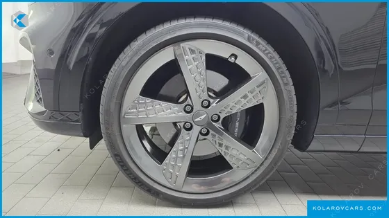 GENESIS GV70 2.5T GASOLINE 2WD
