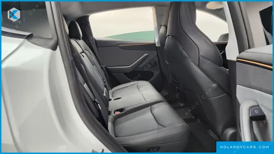 TESLA MODEL Y RWD